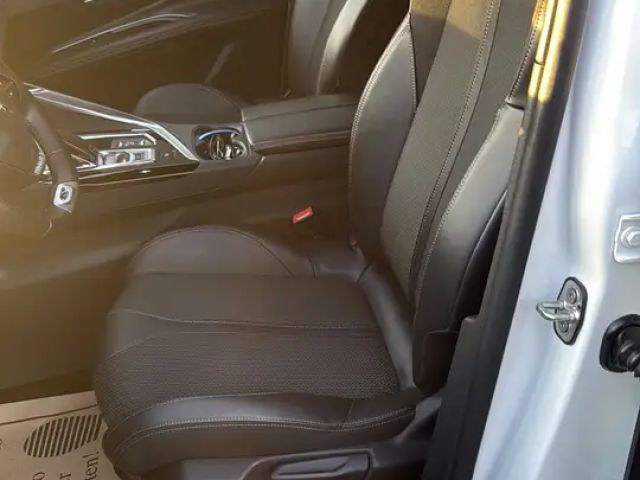 Peugeot 3008 EAT8 GT-Line