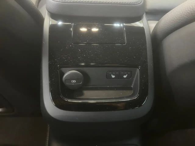 Volvo V90 AWD Dark Plus T6