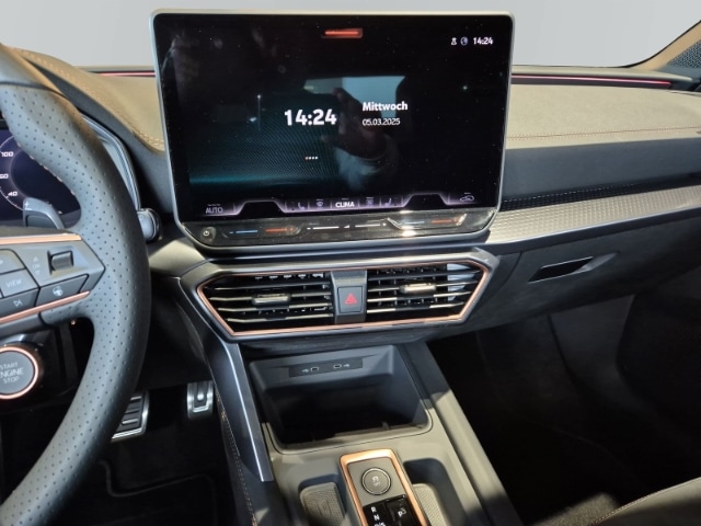 Cupra Leon 1.5 eTSI Matrix Sennheiser DCC ACC Kessy