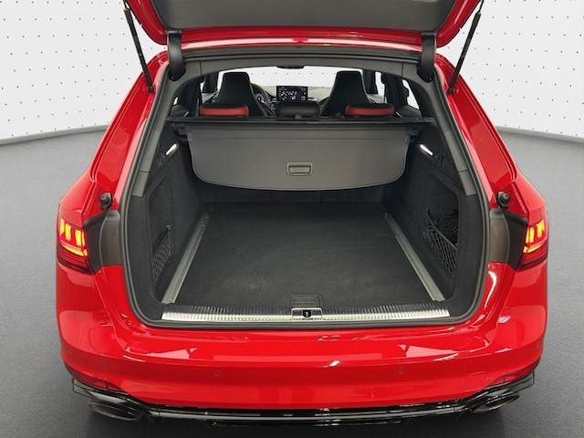 Audi RS4 Avant Quattro