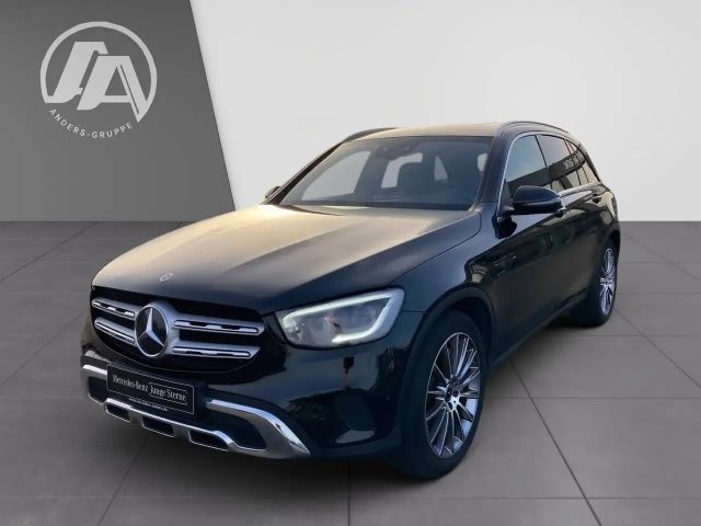 Mercedes-Benz GLC 300 4MATIC AMG Line