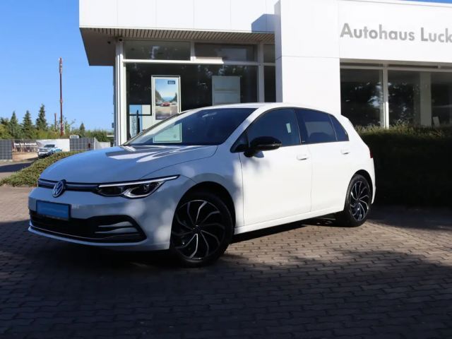 Volkswagen Golf 1.5 TSI Life Move