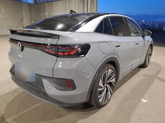 Volkswagen ID.5 150 kW 77 KWh IQ.Drive Pro