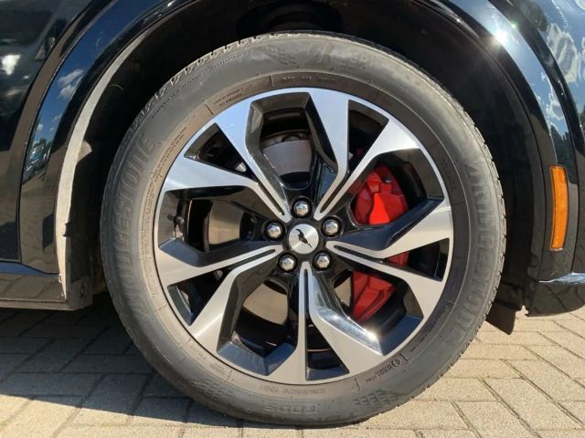 Ford Mustang Mach-E AWD Extended range