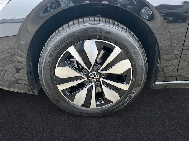 Volkswagen Golf 2.0 TDI DSG Golf VIII Variant