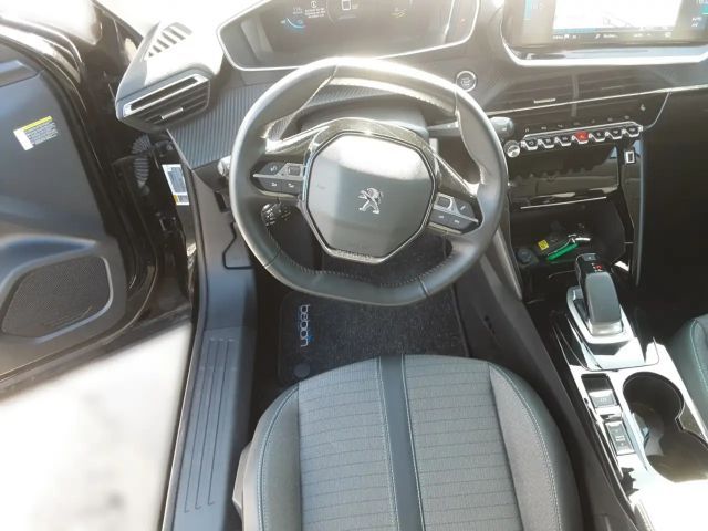 Peugeot E-2008 Allure Pack
