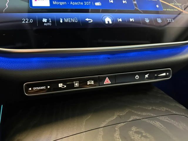 Mercedes-Benz E 220 AVANTGARDE E 220 d Estate