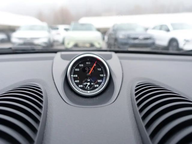 Porsche Cayman Coupé