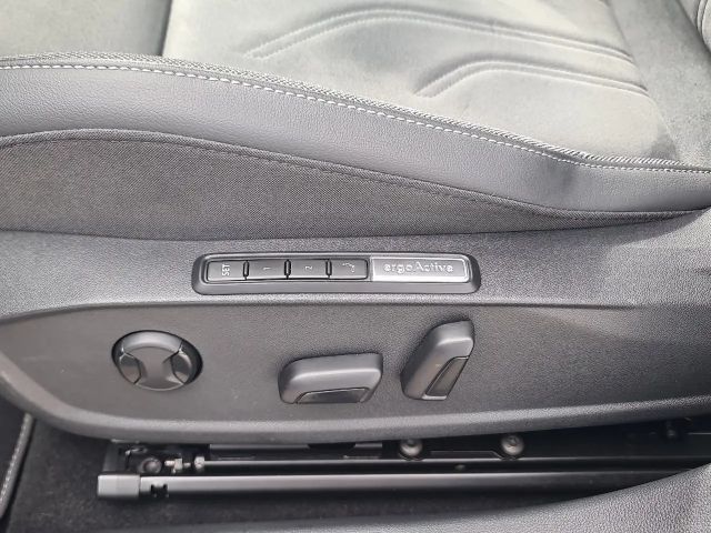 Volkswagen Golf Business Variant