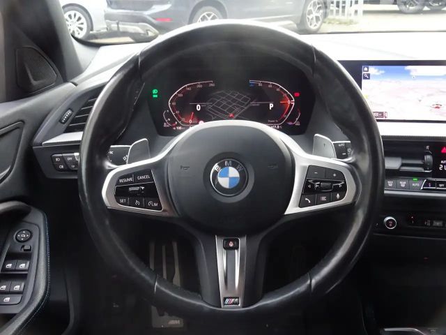 BMW 120 120d M-Sport Sedan xDrive