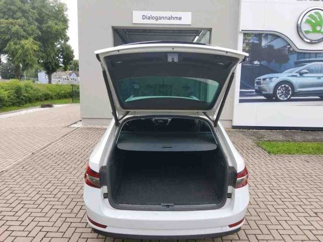 Skoda Superb Combi iV