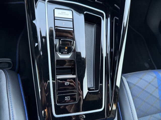 Volkswagen Golf 2.0 TSI Golf VIII