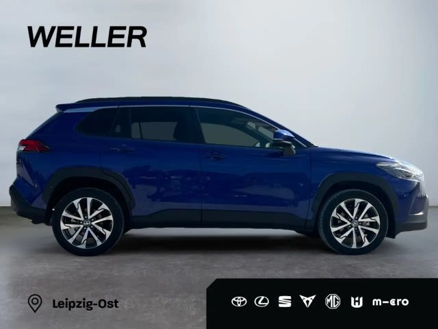 Toyota Corolla Cross Hybride Team D