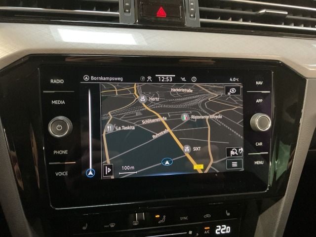 Volkswagen Passat 1.5 TSI Business DSG Variant