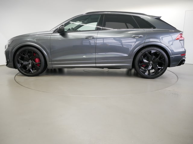 Audi RS Q8 Quattro
