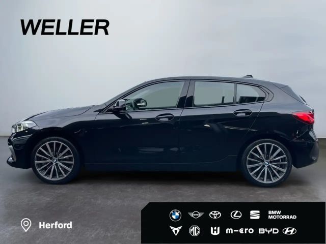 BMW 120 120i Luxury Line Sedan