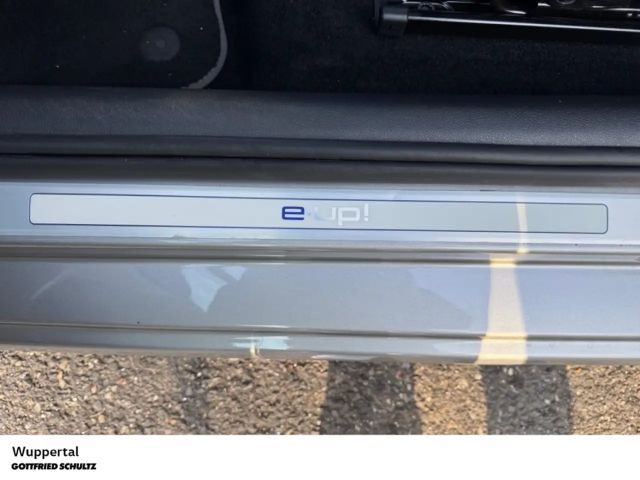 Volkswagen e-up! Plus Style