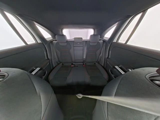 Mercedes-Benz EQA 300 4MATIC AMG Line