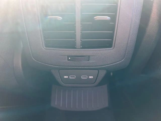 Volkswagen T-Roc 1.5 TSI DSG Life