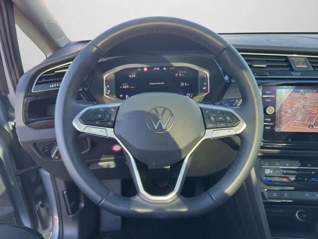 Volkswagen Touran 1.5 TSI DSG Highline Style