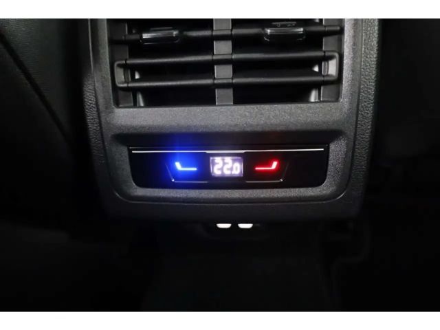 Volkswagen Golf 2.0 TDI DSG GTD Style