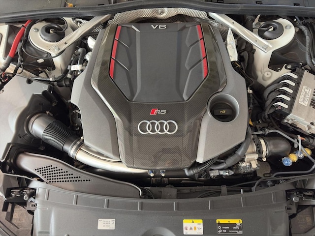 Audi RS4 Avant Quattro