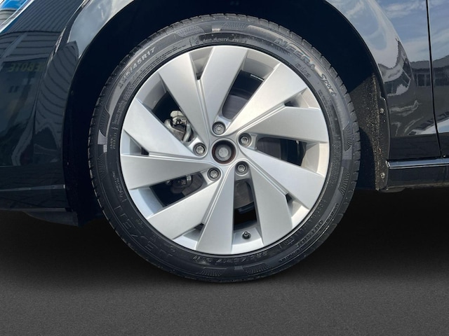 Volkswagen Golf 1.5 eTSI Variant