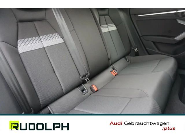 Audi A3 35 TFSI S-Tronic Sedan