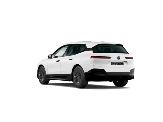 BMW iX xDrive40
