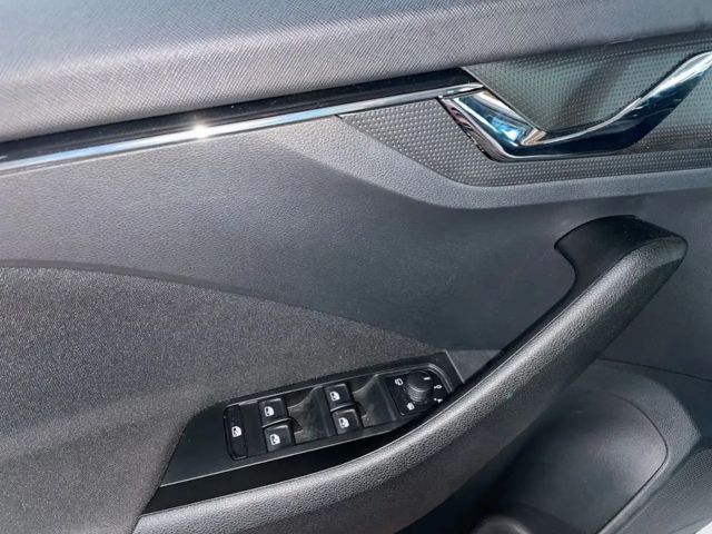 Skoda Kamiq 1.0 TSI Tour