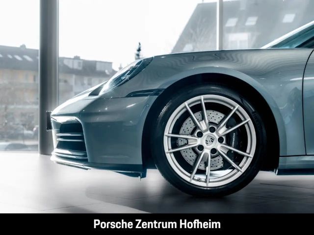 Porsche 992 Carrera Coupé