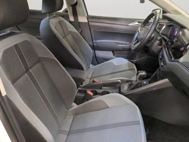 Volkswagen Polo 1.0 TSI DSG Style