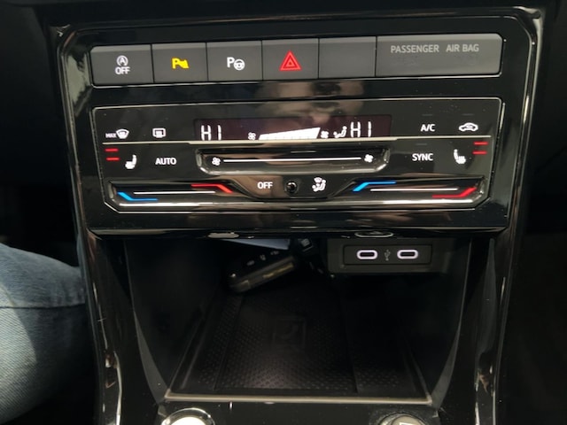 Volkswagen T-Cross 1.5 TSI DSG Style