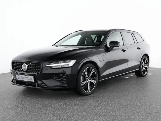 Volvo V60 AWD Dark Plus Recharge T8