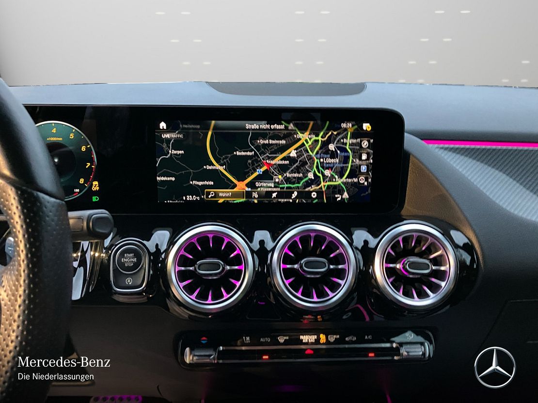 Mercedes-Benz GLA 200 AMG Line