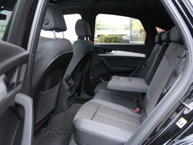 Audi Q5 35 TDI S-Line Sportback