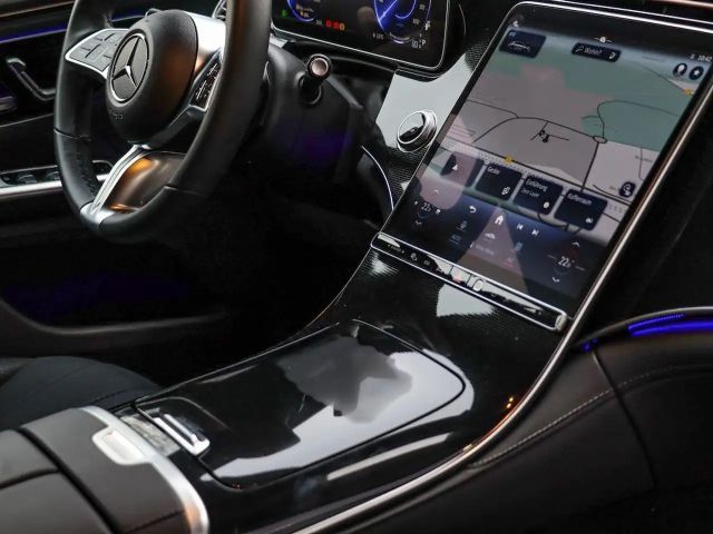 Mercedes-Benz EQE SUV 300