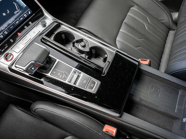 Audi S6 Avant Quattro