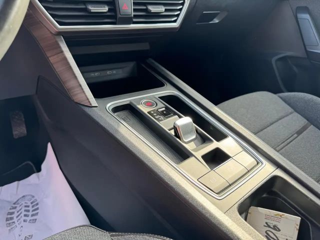 Seat Leon 1.5 eTSI DSG Xcellence