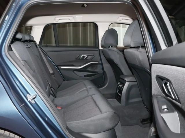 BMW 318 318i Touring