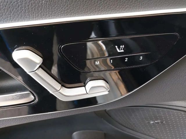 Mercedes-Benz CLE 200 AVANTGARDE Coupé