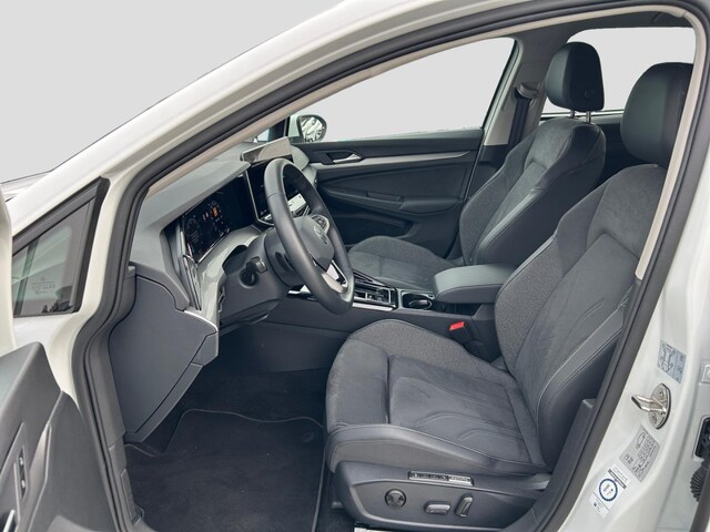 Volkswagen Golf 1.5 eTSI DSG Golf VIII Style