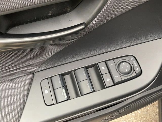 Toyota C-HR Active Hybride Plug-in