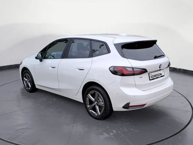 BMW 220 el. Sitze AHK Adaptive-LED M