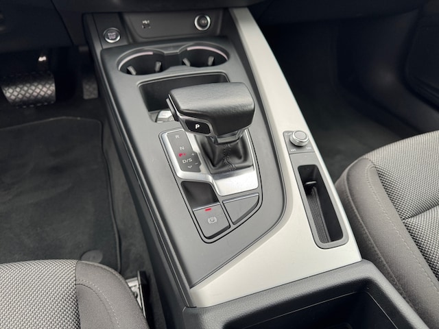 Audi A4 35 TDI Avant S-Line S-Tronic