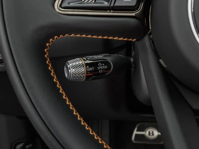 Bentley Continental GTC Hybrid V8