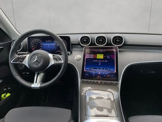 Mercedes-Benz C 300 Sedan