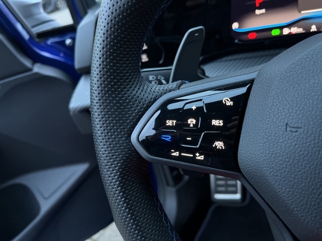 Volkswagen Golf 2.0 TSI 4Motion Golf VIII