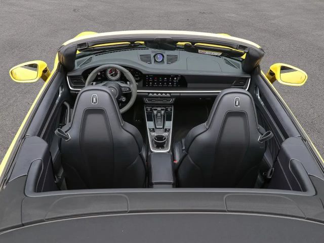 Porsche 992 Cabrio Turbo