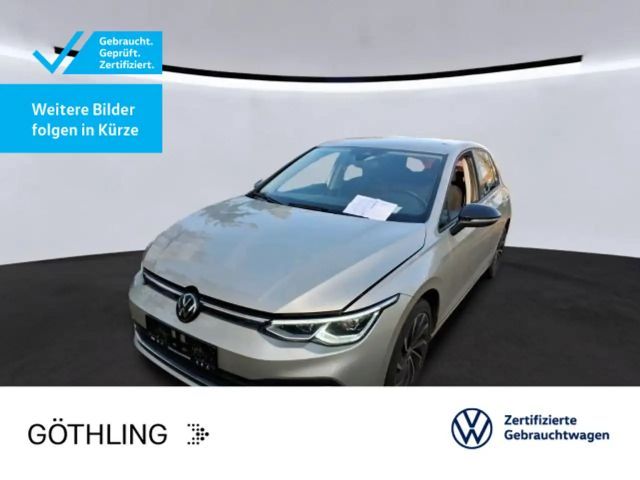 Volkswagen Golf 1.5 eTSI DSG Life Move